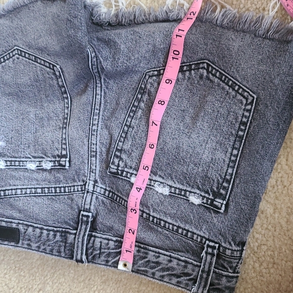 Abercrombie & Fitch Annie high rise shorts - Picture 4 of 4